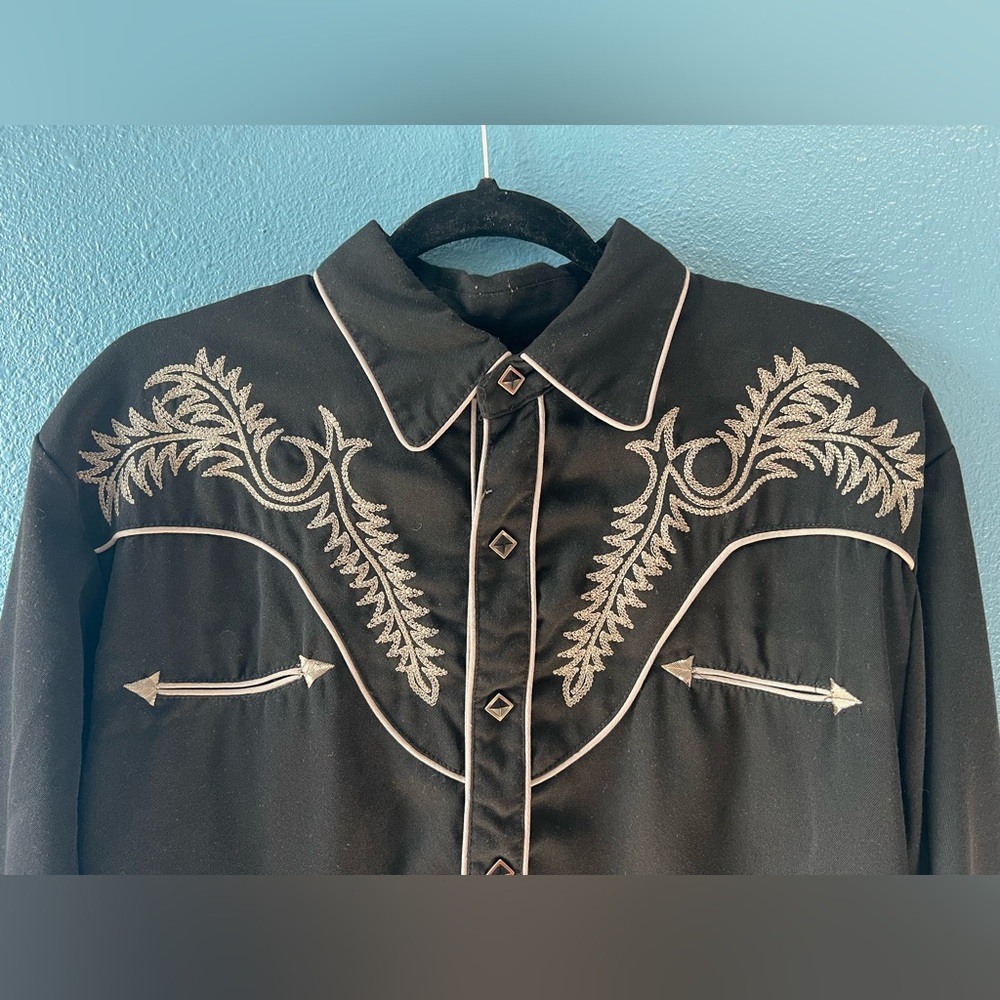 Scully Western Snap Button Shirt Black Embroidered Size Medium